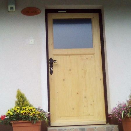 Apartma Pr' Vok Лесце Екстериор снимка